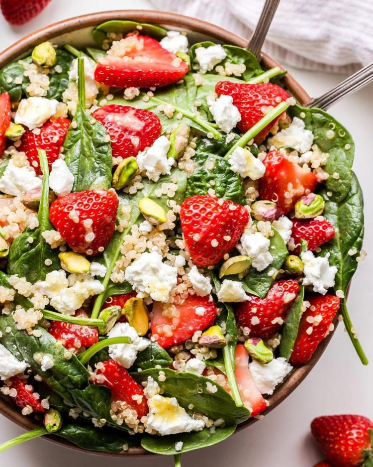 Ensalada De Quinoa, Fresas Y Espinacas - Adelgazar En Casa